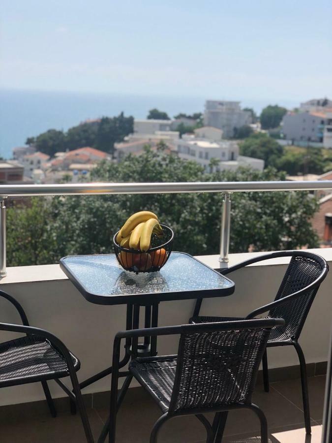 Apartmani Dini Улцинь Экстерьер фото