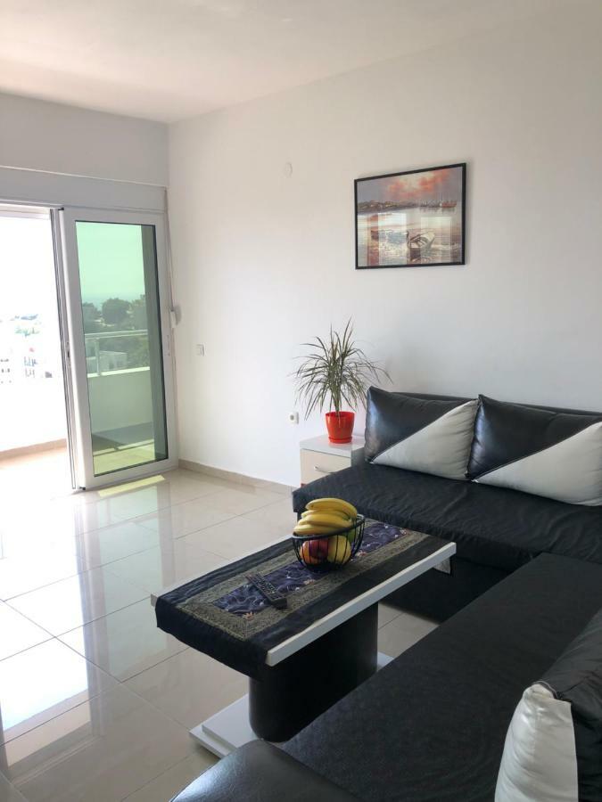 Apartmani Dini Улцинь Экстерьер фото