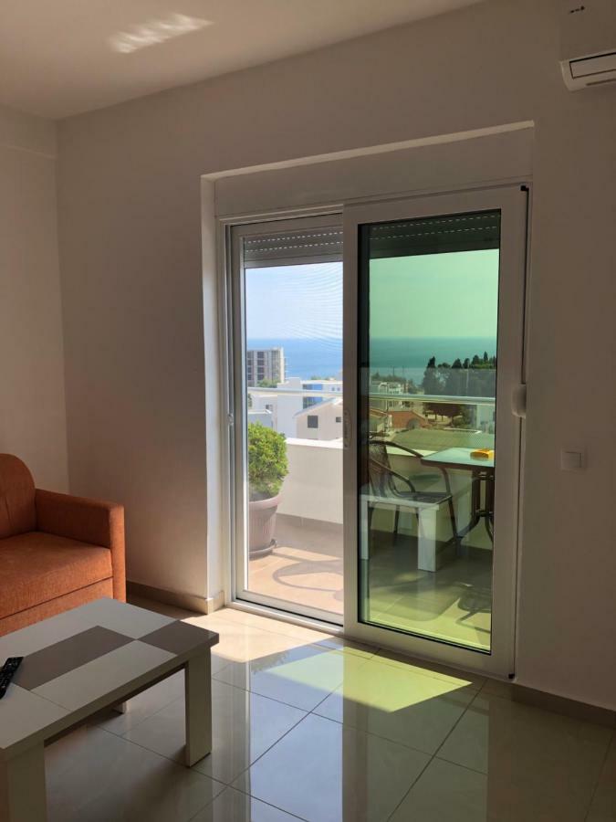 Apartmani Dini Улцинь Экстерьер фото