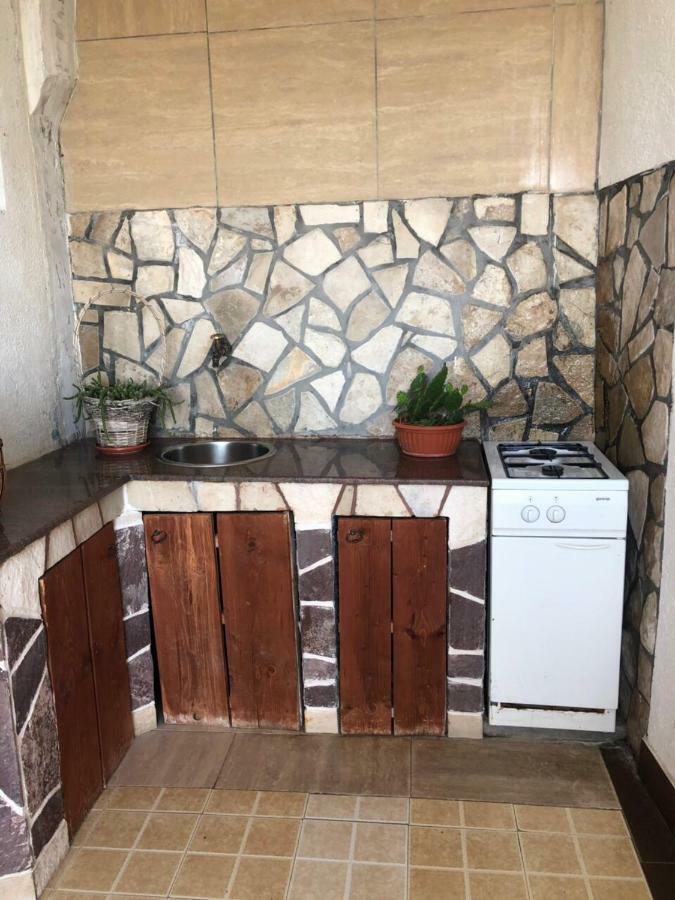 Apartmani Dini Улцинь Экстерьер фото