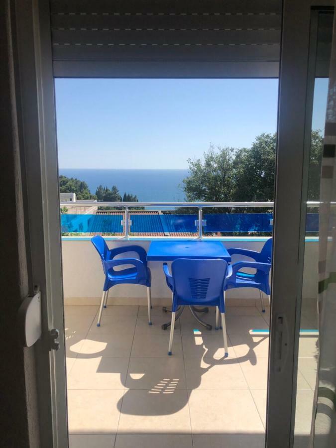 Apartmani Dini Улцинь Экстерьер фото